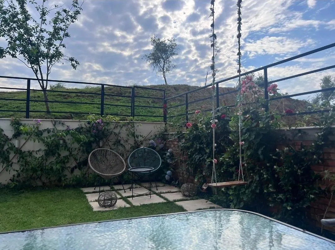 Stylish Two Bedroom House With Private Pool Tirana 0*,  Albánie